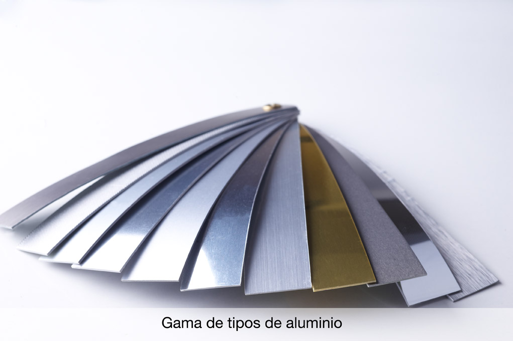 Cantos de PVC/ABS + aluminio exterior « Cantisa
